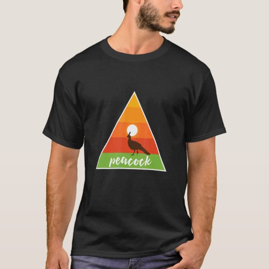 孔雀の動物三角形自然と太陽 Tシャツ (正面)