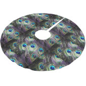 孔雀の羽のクリスマス ブラッシュドポリエステルツリースカート (アングル)