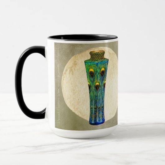 孔雀の羽の最高傑作1900マグカップから マグカップ (左)