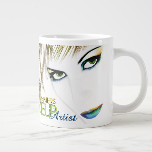 孔雀の羽ジャンボを持つメイクアップアーティスト ジャンボコーヒーマグカップ (右)