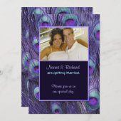 孔雀フェザーパープル – フォト結婚式招待状 招待状 (正面/裏面)