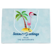 季節のごあいさつズピンクフラミンゴinサンタハット ラージペーパーバッグ (正面)