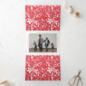 季節のごあいさつホワイト文字数々のフォトホリデー 三つ折りカード (内部)