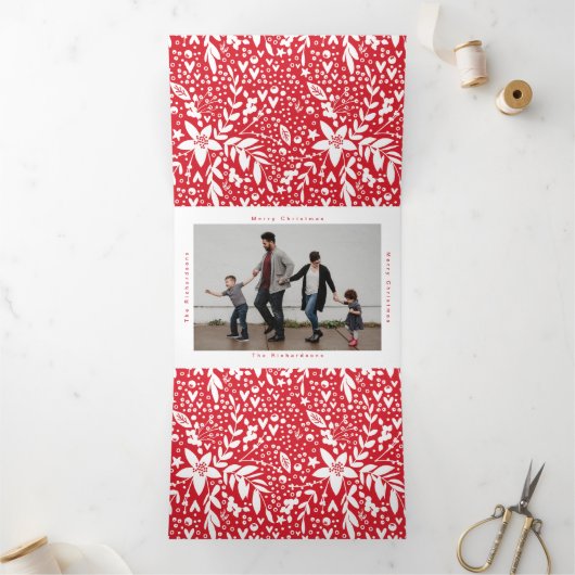 季節のごあいさつホワイト文字数々のフォトホリデー 三つ折りカード (内部)