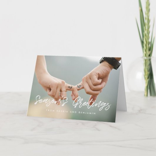 季節の挨拶 現代の白いフォント シーズンカード (正面)