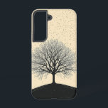 孤独なツリーの電話ケース SAMSUNG GALAXY S22ケース<br><div class="desc">この穏独身のやかなデザインの丘の上に転がは、葉のない木が立ってミニマルいる。</div>