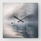 孤独な白鳥の霧の朝の湖 スクエア壁時計 (正面)