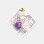 孤独な紫のクリスマスボール スタンダードカクテルナプキン (角)