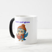 学と成長 – かわいいフクロウと本 モーフィングマグカップ (正面左)