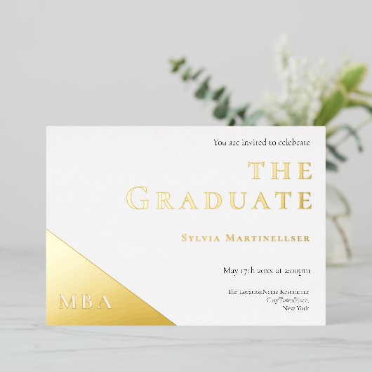 学位金ゴールドホワイトMBA卒業パーティー 箔招待状 (立ち正面)