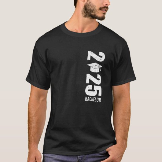 学士号 BACHELOR 2025 独身最後のパーティー Tシャツ (正面)