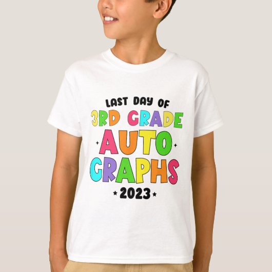 学年の最後の日の学校のサイン Tシャツ (正面)
