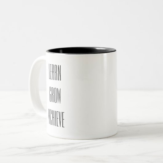 学成長、成功のためのシンプルレシピの達成 ツートーンマグカップ (正面左)