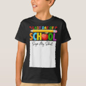 学校おもしろいの最終日がシャツのサインG Tシャツ (正面)