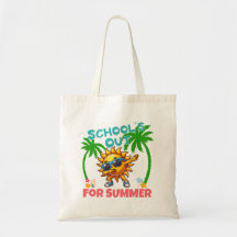 学校が夏に向けてカラフルおもしろい