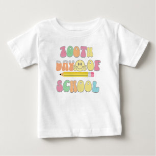 学校で100日を迎える幸せ ベビーTシャツ