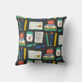 学校に戻るパタ図解入りの、写真付きのーン クッション (裏面)