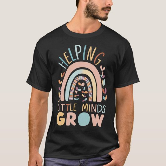 学校に戻るボー救済ホの小さな心が茶化する Tシャツ (正面)