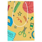 学校に戻る黄色の文具 ミディアムペーパーバッグ (正面)