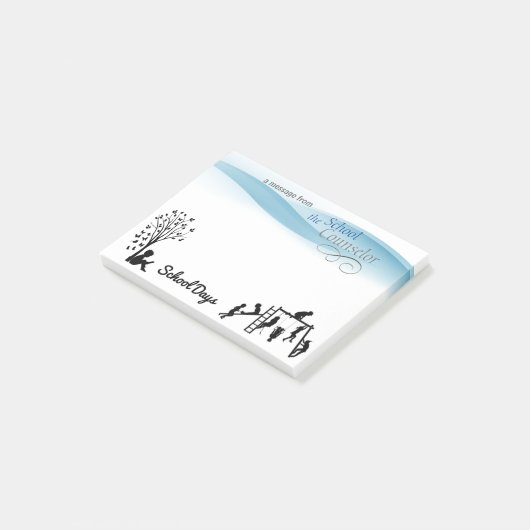 学校のカウンセラーの授業日の付箋 ポストイット (アングル)