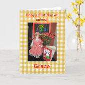 学校のグレイスカードで幸せな最初の日。 カード (黄色い花)
