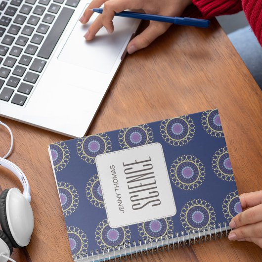 学校のサブジェクトの学生パーソナライズされた名 ノートブック