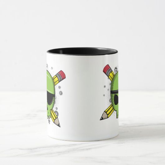 学校のスカルは鉛筆を交差させ、学校に不可欠 マグカップ (中央)