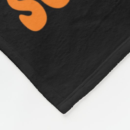 学校のソーシャルワーカーである私を怖がらせることはできない フリースブランケット (角)