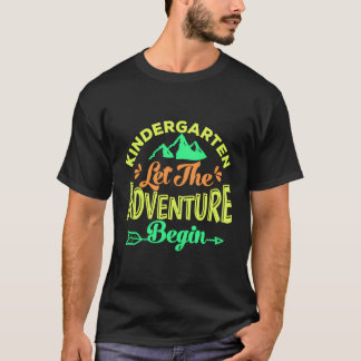 学校の初日が過ぎてから冒険が始まる Tシャツ