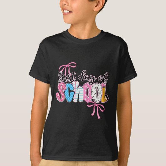 学校の初日 Tシャツ (正面)