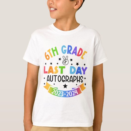 学校の卒業式の最終日 Tシャツ (正面)