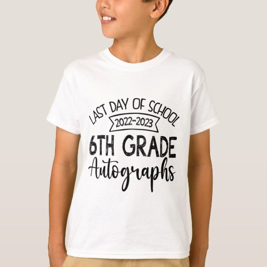 学校の卒業式の最終日 Tシャツ (正面)