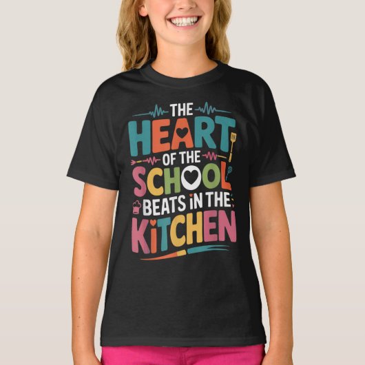 学校の心臓は厨房で脈打つ Tシャツ (正面)