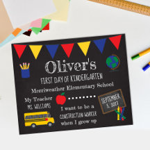 学校の最初の日Chalkboardのサイン子供へ