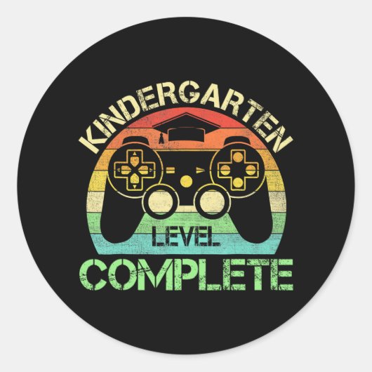 学校の最後の日に完全なゲーム少年をレベル ラウンドシール (正面)