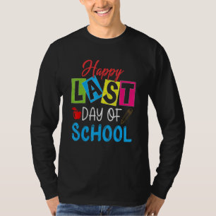 学校の最後の日の夏の休暇をSchoに戻す幸せ Tシャツ