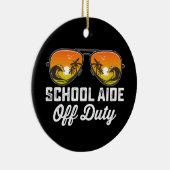学校の最終日に勤務外のスクールアードのサングラス セラミックオーナメント (右)