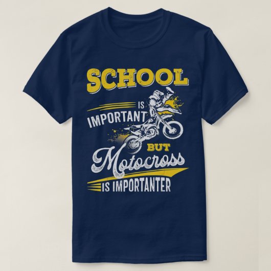 学校は重要だが自動車は重要だ Tシャツ (デザイン正面)