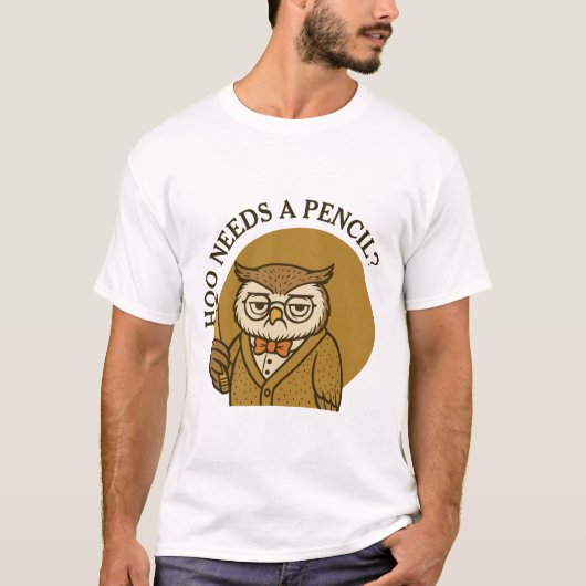 学校へ戻ろう - かわいいフクロウ - 鉛筆が必要 Tシャツ (正面)