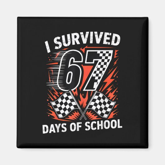学校を67日間乗り切った 六七おもしろTシャツ レーシング マグネット (正面)