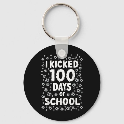 学校サッカーの日100人を100日目に蹴った キーホルダー (正面)