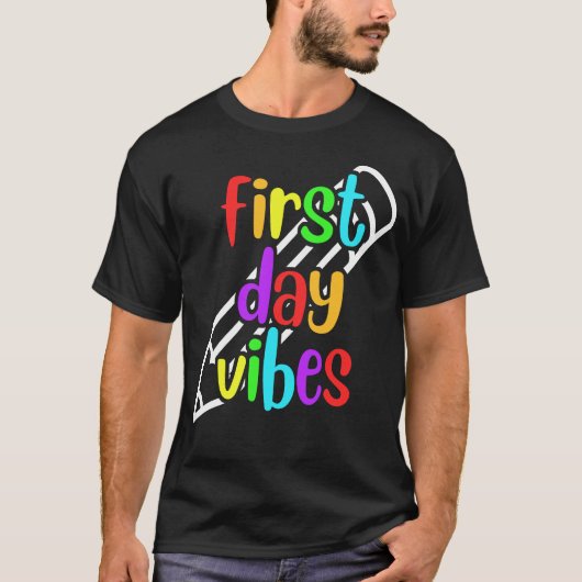 学校ユニークに戻るための学校の最初の日 Tシャツ (正面)