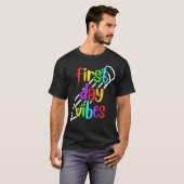 学校ユニークに戻るための学校の最初の日 Tシャツ (正面フル)