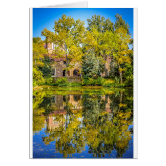 学校代表の池、コロラド州の大きい石の大学