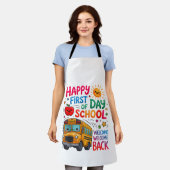 学校再開おめでとう バスの先生 はじめての登校日 エプロン (着用した状態)