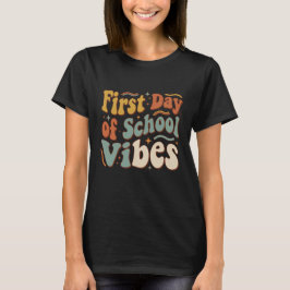 学校初日のワクワクギフト Tシャツ