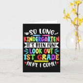 学校卒業の最後の日は長い幼稚園で幸せ カード (黄色い花)