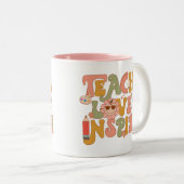 学校教師のシャツ |デイサービスプロバイダマグ ツートーンマグカップ (正面右)