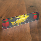 学校教師の赤いAppleの黒い黒板 デスクネームプレート (側面)