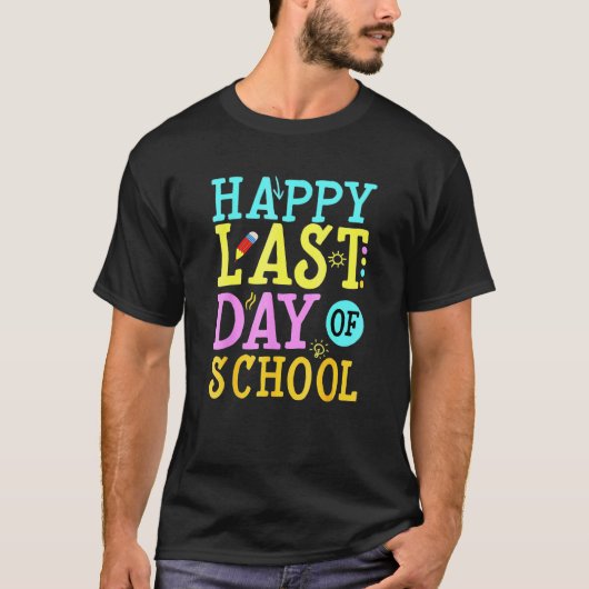 学校最後の日 おめでとう 卒業 こども 先生 Tシャツ (正面)